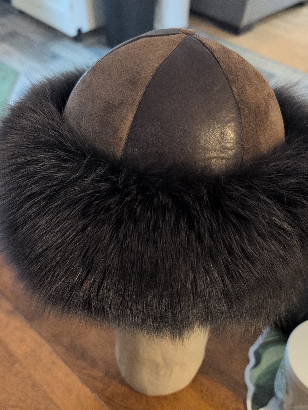 🤎 Vintage X  Gravel Canada 🤎 Lux Fur-Trim Brown Leather & Suede Unisex Hat .